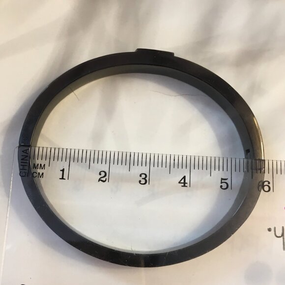 stainless steel bangle - Picture 7 of 7